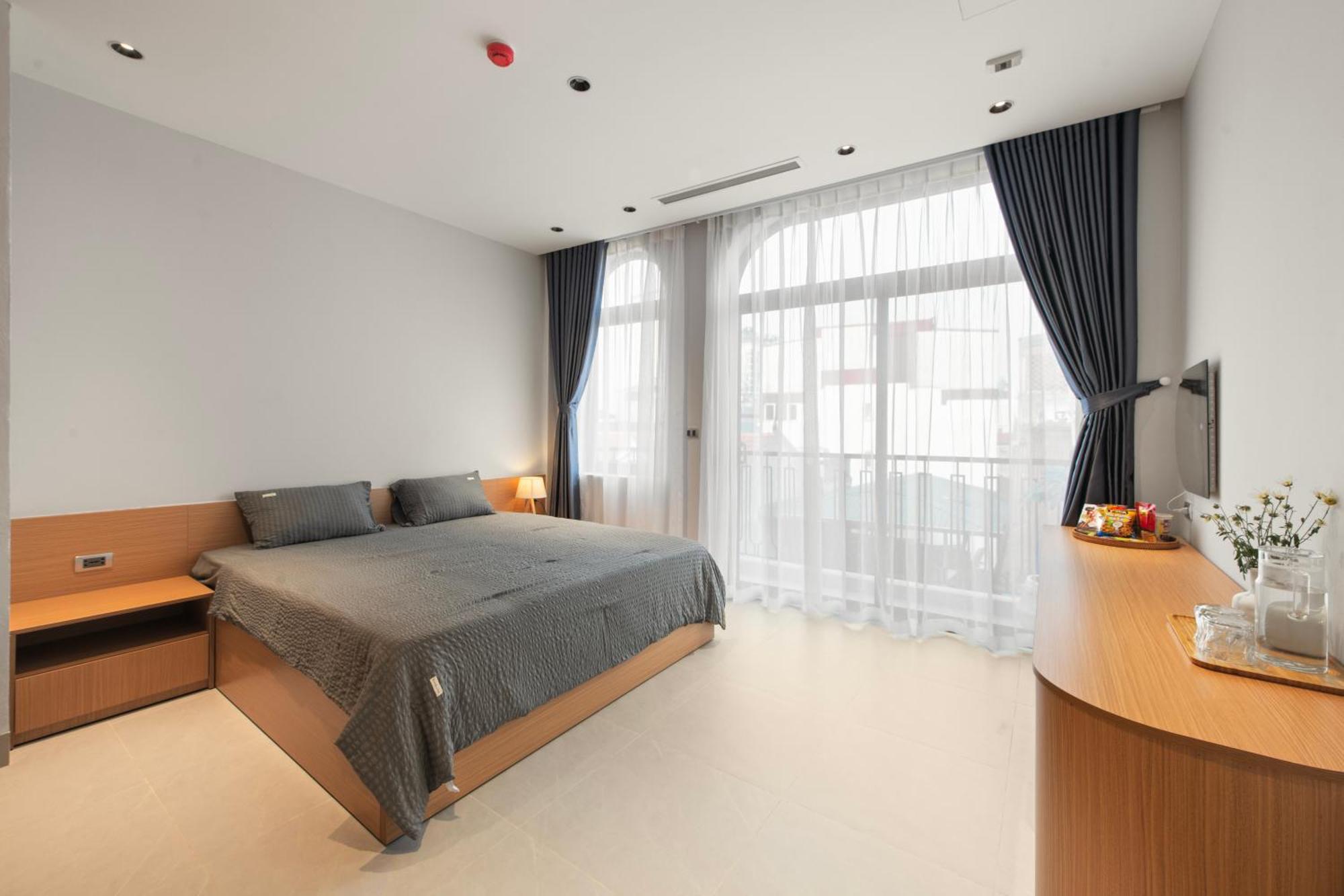 Khách sạn hẻo lánh Lane 9 *