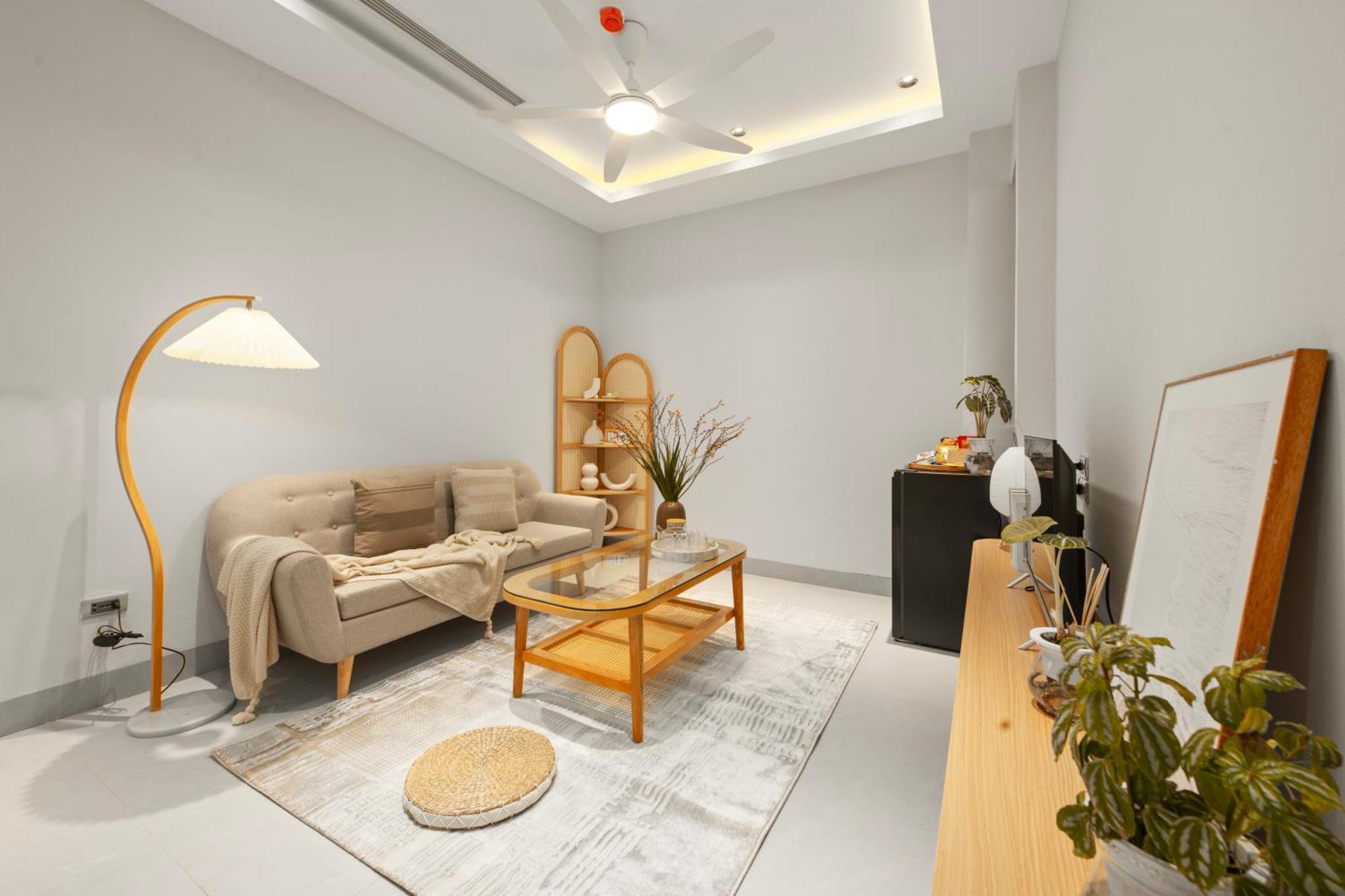 Lane 9 Khách sạn hẻo lánh Hà Nội