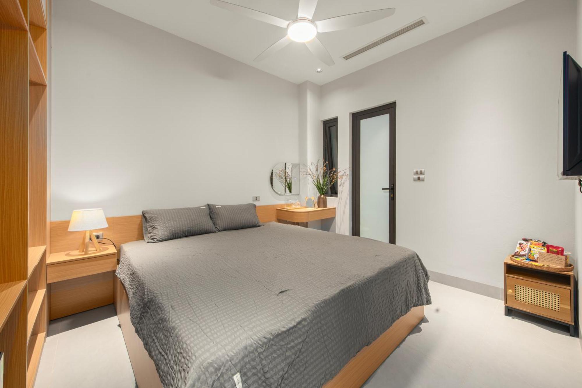 Khách sạn hẻo lánh Lane 9 *