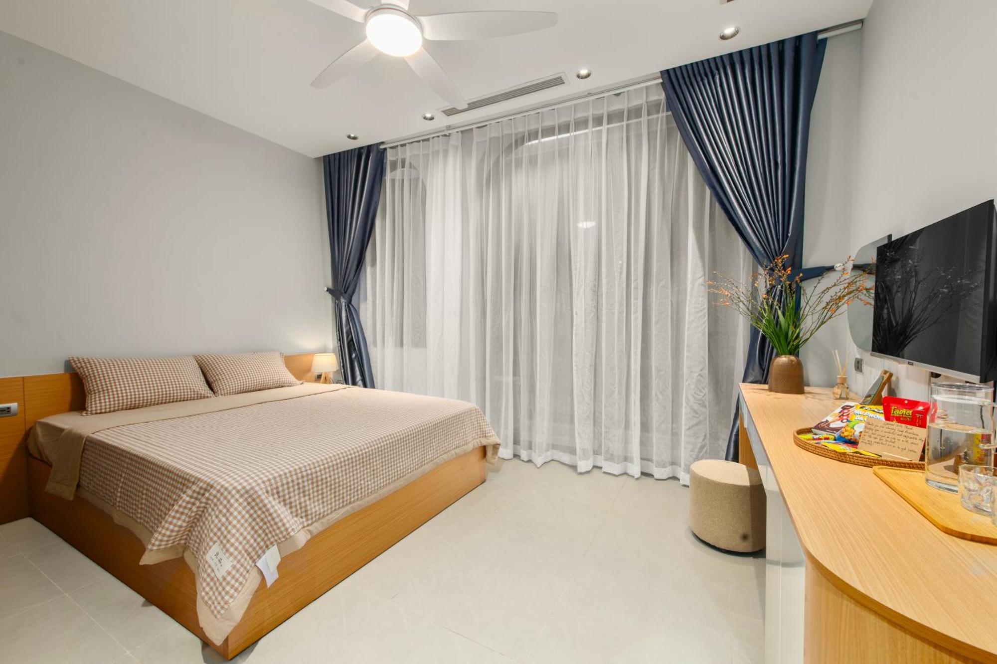 Khách sạn hẻo lánh Lane 9 *